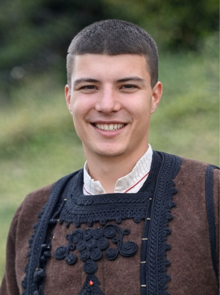 Филип Синапов